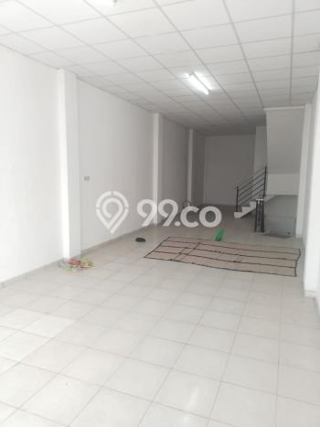 Area Strategis! Disewakan Ruko Lokasi Gayamsari, Semarang Cocok untuk Bisnis Area Strategis! Disewakan Ruko Lokasi Gayamsari, Semarang Cocok untuk Bisnis