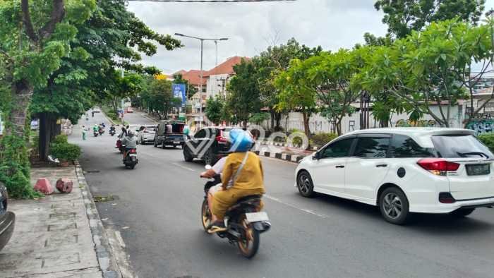 Unit Ruko Dijual di Semarang Barat Semarang Luas Tanah 730m2, Luas Bangunan 920m2 Unit Ruko Dijual di Semarang Barat Semarang Luas Tanah 730m2, Luas Bangunan 920m2