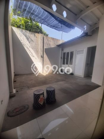 For Rent Ruko Premium Kawasan Semarang Tengah, Luas 353m², Area Bisnis For Rent Ruko Premium Kawasan Semarang Tengah, Luas 353m², Area Bisnis