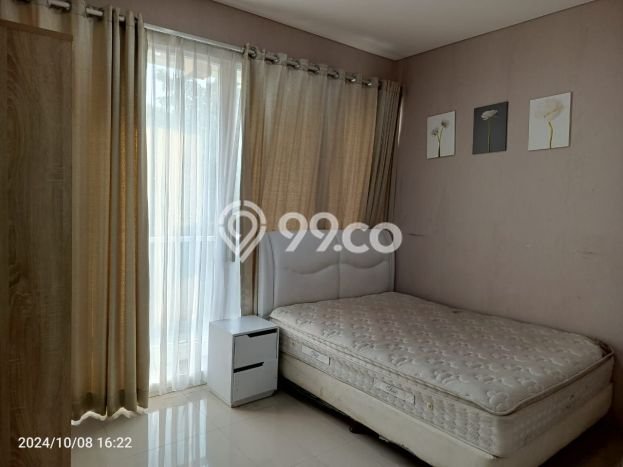 Rumah Asri area , 4 KT, LT 252m2m² Bangunan 191m2m² Rumah Asri area , 4 KT, LT 252m2m² Bangunan 191m2m²