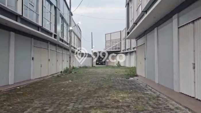 Dijual Ruko di Ungaran Barat, Semarang Harga Penawaran Spesial Dijual Ruko di Ungaran Barat, Semarang Harga Penawaran Spesial