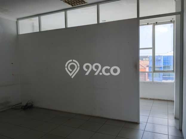 AREA KOMERSIAL! Ruko For Rent Kawasan Semarang Tengah, Luas 162m², Area Utama, Ready Usaha AREA KOMERSIAL! Ruko For Rent Kawasan Semarang Tengah, Luas 162m², Area Utama, Ready Usaha