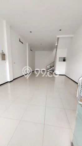 Ruko disewakan lokasi strategis Gajah Mungkur Semarang 428m2 Ruko disewakan lokasi strategis Gajah Mungkur Semarang 428m2
