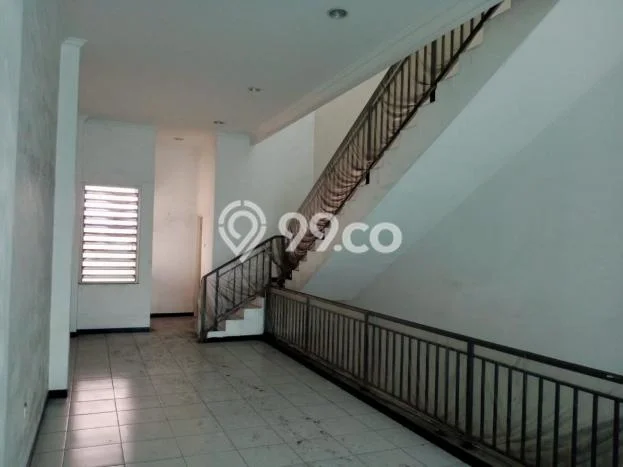 Ruko Dijual di Semarang Barat Semarang dengan Luas Bangunan 1000m2 Ruko Dijual di Semarang Barat Semarang dengan Luas Bangunan 1000m2