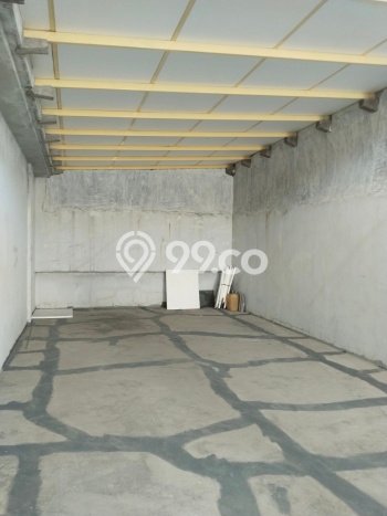 FOR RENT! Ruko di Gajahmada Cocok untuk Bisnis 300m2 FOR RENT! Ruko di Gajahmada Cocok untuk Bisnis 300m2
