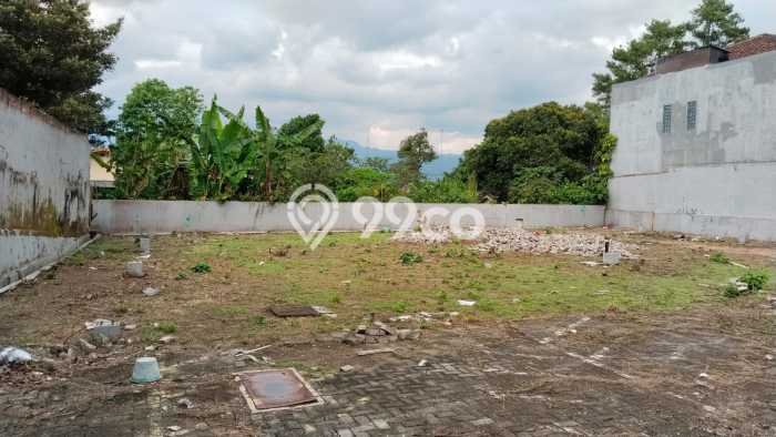 FOR SALE! Komersial di Sidorejo Salatiga, LT 2144m2, LB 900m2 FOR SALE! Komersial di Sidorejo Salatiga, LT 2144m2, LB 900m2