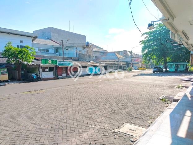 Unit Ruko Dijual di Semarang LT 340m2 & LB 800m2 Unit Ruko Dijual di Semarang LT 340m2 & LB 800m2