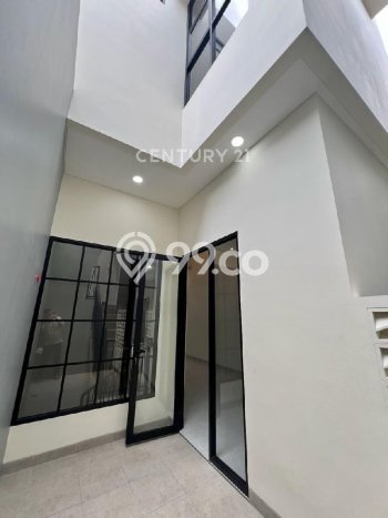Dijual Rumah Premium dengan Fasilitas Sekitar Komplit di Palmerah, Jakarta Barat Dijual Rumah Premium dengan Fasilitas Sekitar Komplit di Palmerah, Jakarta Barat