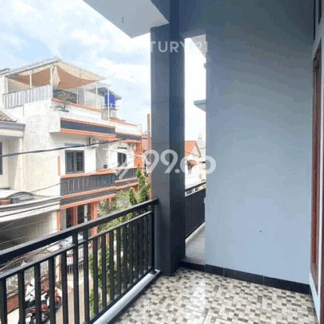 Disewakan Rumah Murah di Pondok Kelapa Jakarta Timur dengan 5 Kamar Tidur Disewakan Rumah Murah di Pondok Kelapa Jakarta Timur dengan 5 Kamar Tidur