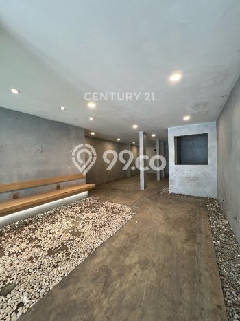 Ruko Disewa di Kelapa Gading, Jakarta Utara, LT 75m2 / LB 105m2 Ruko Disewa di Kelapa Gading, Jakarta Utara, LT 75m2 / LB 105m2