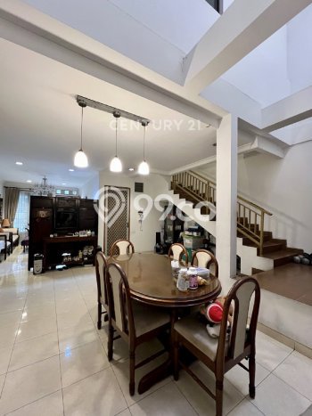 Rumah Luxury Modern Siap Huni di Pulomas Jakarta Timur Rumah Luxury Modern Siap Huni di Pulomas Jakarta Timur
