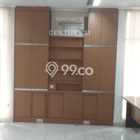 Ruko Dijual di Jakarta Selatan LT 107m2 & LB 386m2 Lokasi Terbaik! Ruko Dijual di Jakarta Selatan LT 107m2 & LB 386m2 Lokasi Terbaik!