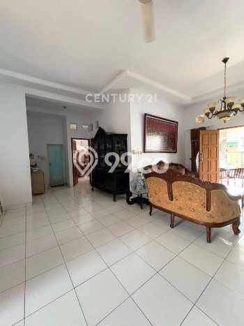 Jual Rumah Luas Elegan Dengan View Cantik di Meruya, Jakarta Barat Jual Rumah Luas Elegan Dengan View Cantik di Meruya, Jakarta Barat
