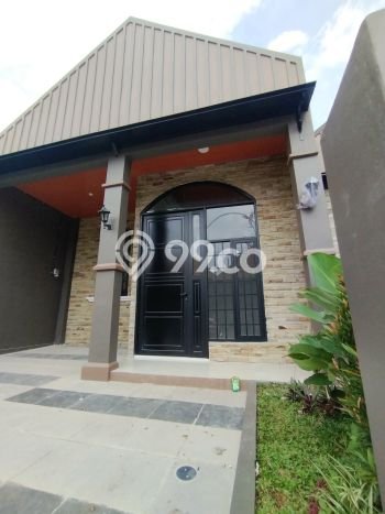 Dijual Rumah 2 Kamar Lokasi Strategis Bagus dan Strategis di Tembalang Dijual Rumah 2 Kamar Lokasi Strategis Bagus dan Strategis di Tembalang