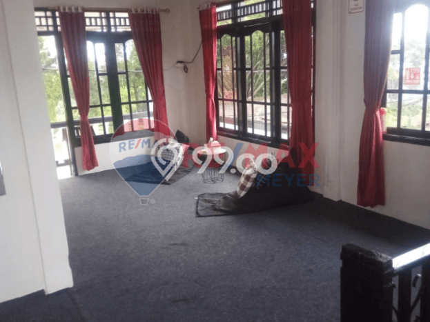 Unit Komersial Dijual di Cisarua Bogor 200m2 Unit Komersial Dijual di Cisarua Bogor 200m2