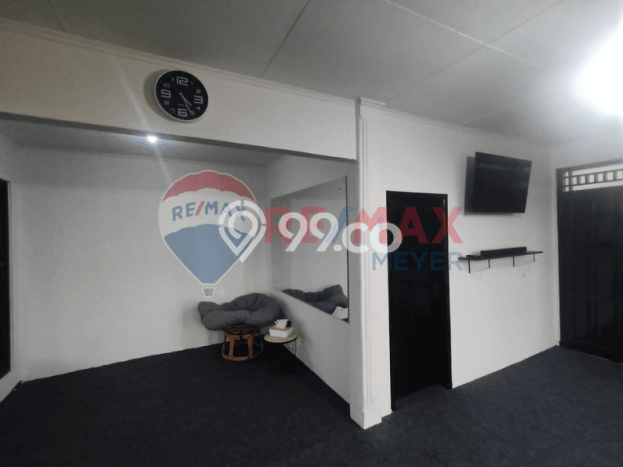 Unit Komersial Dijual di Cisarua Bogor 200m2 Unit Komersial Dijual di Cisarua Bogor 200m2