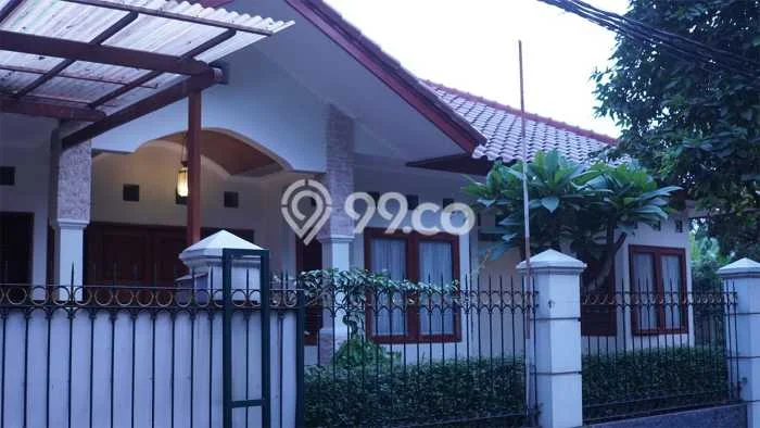 Sewa cepat hunian minimalis lokasi strategis 5 Kamar di Jagakarsa, Jakarta Selatan Sewa cepat hunian minimalis lokasi strategis 5 Kamar di Jagakarsa, Jakarta Selatan