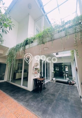 Dijual Rumah Luas Elegan Dengan View Eksklusif di BSD City, Tangerang Dijual Rumah Luas Elegan Dengan View Eksklusif di BSD City, Tangerang