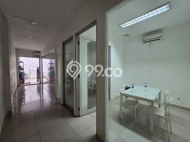 Unit Ruko Dijual di Tangerang LT 132m2 & LB 350m2 Unit Ruko Dijual di Tangerang LT 132m2 & LB 350m2