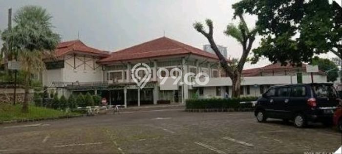 Rumah Modern 4 Kamar LT 60m2 di BSD Griya Loka Rumah Modern 4 Kamar LT 60m2 di BSD Griya Loka