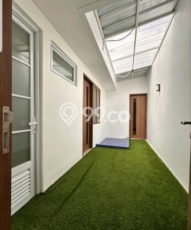 Rumah Elit Modern Tanpa Renovasi di Kemang Jakarta Selatan Rumah Elit Modern Tanpa Renovasi di Kemang Jakarta Selatan