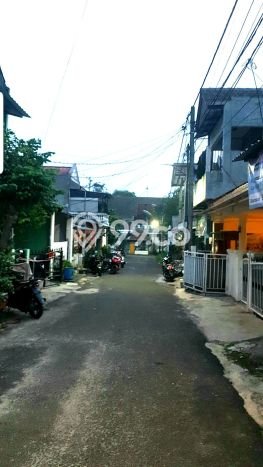 Rumah Modern 4 Kamar LT 60m2 di BSD Griya Loka Rumah Modern 4 Kamar LT 60m2 di BSD Griya Loka