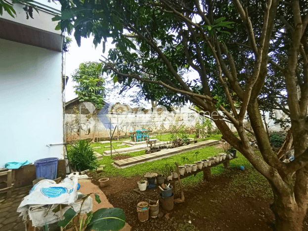 LOKASI TERBAIK! Vila Kawasan Ciparay, Area 1764m2m², Lokasi Strategis dengan jalan mudah LOKASI TERBAIK! Vila Kawasan Ciparay, Area 1764m2m², Lokasi Strategis dengan jalan mudah