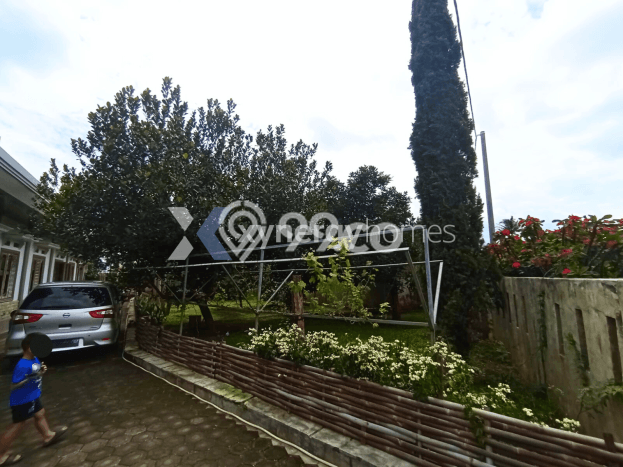 LOKASI TERBAIK! Vila Kawasan Ciparay, Area 1764m2m², Lokasi Strategis dengan jalan mudah LOKASI TERBAIK! Vila Kawasan Ciparay, Area 1764m2m², Lokasi Strategis dengan jalan mudah