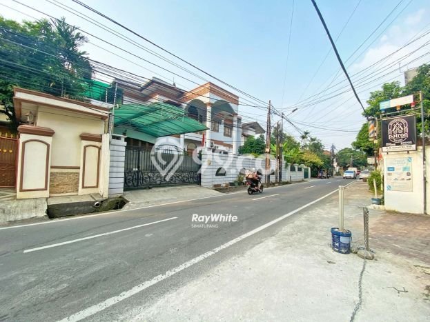 Ruko Dijual di Pasar Minggu LT 100m2, LB 250m2 Solusi Investasi Cerdas Ruko Dijual di Pasar Minggu LT 100m2, LB 250m2 Solusi Investasi Cerdas
