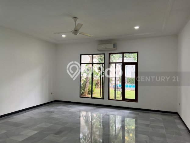 Rumah Disewakan Jakarta Selatan LT 800m2 LB 500m2 Area Pejaten Rumah Disewakan Jakarta Selatan LT 800m2 LB 500m2 Area Pejaten