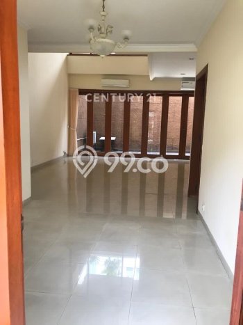LOKASI PREMIUM! Rumah area Pondok Indah, 4 KT, Lingkungan Tenang, Luas 200m2m² Bangunan 250m2m² LOKASI PREMIUM! Rumah area Pondok Indah, 4 KT, Lingkungan Tenang, Luas 200m2m² Bangunan 250m2m²