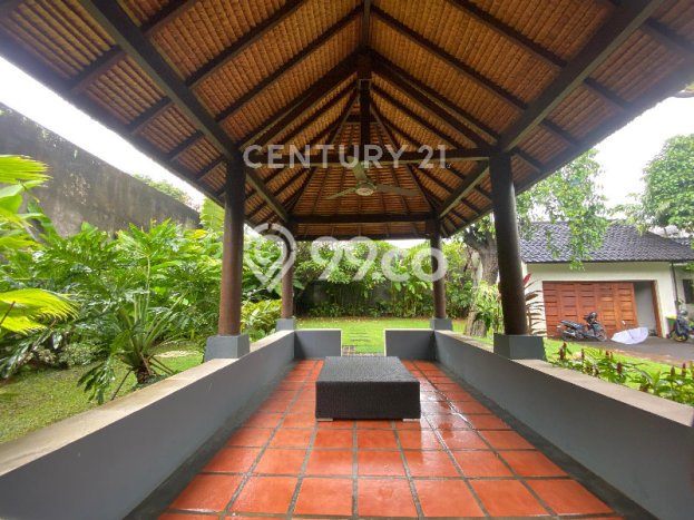 Siap Huni Rumah Mewah 5 Kamar di Cilandak Dekat ke Mana Saja Siap Huni Rumah Mewah 5 Kamar di Cilandak Dekat ke Mana Saja