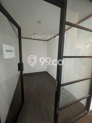 Unit Komersial Disewakan di Jakarta Selatan Area Strategis Harga Kompetitif Unit Komersial Disewakan di Jakarta Selatan Area Strategis Harga Kompetitif