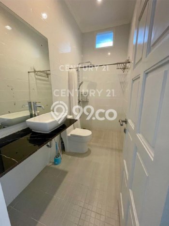 Rumah Luxury Modern Siap Huni di Lebak Bulus Jakarta Selatan Rumah Luxury Modern Siap Huni di Lebak Bulus Jakarta Selatan