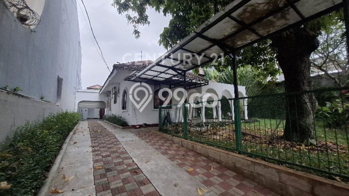Disewakan segera hunian minimalis lokasi strategis 4 Kamar di Menteng, Jakarta Pusat Disewakan segera hunian minimalis lokasi strategis 4 Kamar di Menteng, Jakarta Pusat