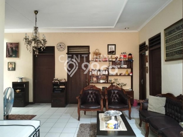 Rumah Mewah LB 300m2 Siap Huni Desain Elegan di Radio Dalam, Jakarta Selatan Rumah Mewah LB 300m2 Siap Huni Desain Elegan di Radio Dalam, Jakarta Selatan