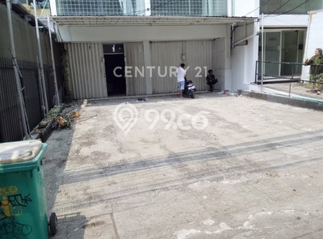Ruko untuk Disewa di Pusat Jakarta Selatan Luas Bangunan 336m2 Ruko untuk Disewa di Pusat Jakarta Selatan Luas Bangunan 336m2