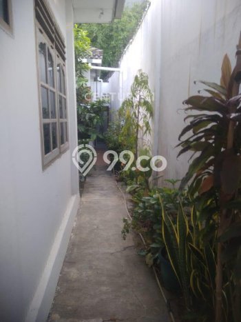 INVESTASI TEPAT! Rumah area Tanjung Karang Pusat, LT 454m2m² LB 346m2m² INVESTASI TEPAT! Rumah area Tanjung Karang Pusat, LT 454m2m² LB 346m2m²