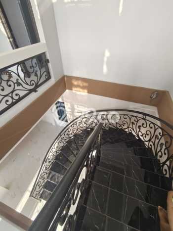Hunian Mewah LB 300m2 Siap Huni Desain Elegan di Sombaopu, Makassar Hunian Mewah LB 300m2 Siap Huni Desain Elegan di Sombaopu, Makassar