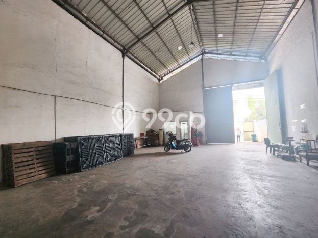 Unit Gudang Dijual di Pakuhaji Tangerang Luas Tanah 525m2, Luas Bangunan 530m2 Unit Gudang Dijual di Pakuhaji Tangerang Luas Tanah 525m2, Luas Bangunan 530m2