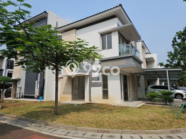 Jual Rumah Mewah Elegan Dengan View Eksklusif di Pantai Indah Kapuk, Jakarta Utara Jual Rumah Mewah Elegan Dengan View Eksklusif di Pantai Indah Kapuk, Jakarta Utara