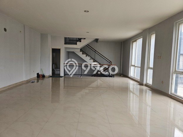 FOR SALE! Ruko di Cengkareng Jakarta Barat, LT 165m2, LB 400m2 FOR SALE! Ruko di Cengkareng Jakarta Barat, LT 165m2, LB 400m2