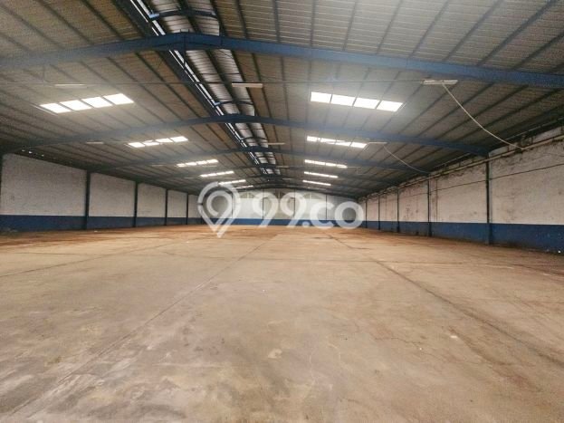 AREA BERKEMBANG! Gudang Disewakan di Dadap, Luas 2400m², Siap Bisnis AREA BERKEMBANG! Gudang Disewakan di Dadap, Luas 2400m², Siap Bisnis
