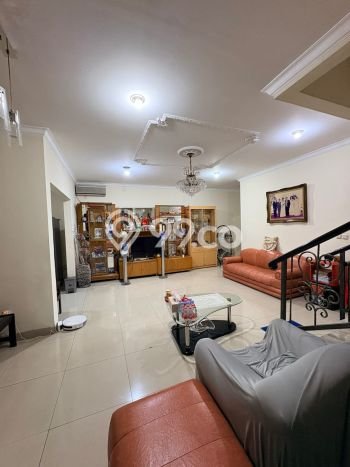 Rumah Luxury Modern Siap Huni di Pantai Indah Kapuk Jakarta Utara Rumah Luxury Modern Siap Huni di Pantai Indah Kapuk Jakarta Utara