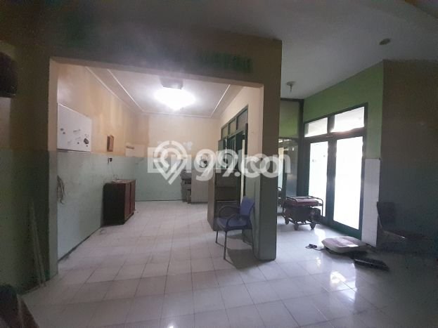 Ruko Disewa di Laweyan, Solo, LT 700m2 / LB 350m2 Ruko Disewa di Laweyan, Solo, LT 700m2 / LB 350m2