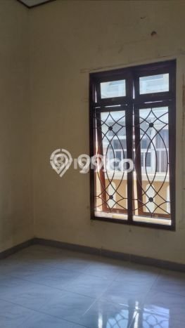 HOT DEAL! Rumah area Gentan, 1 KM, Area Strategis, Luas 100m² Bangunan 100m² HOT DEAL! Rumah area Gentan, 1 KM, Area Strategis, Luas 100m² Bangunan 100m²