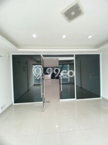 KAWASAN PREMIUM! Kantor Kawasan Cikarang, Luas 260m², Jalan Utama KAWASAN PREMIUM! Kantor Kawasan Cikarang, Luas 260m², Jalan Utama