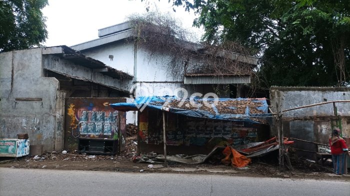 Pabrik Dijual di Prime Area Bekasi Luas 245m2 Pabrik Dijual di Prime Area Bekasi Luas 245m2
