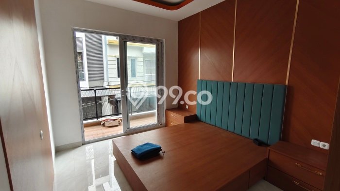 Ready to Use! Premium House LT 90m2 Desain Elegan di Duri Kepa Ready to Use! Premium House LT 90m2 Desain Elegan di Duri Kepa