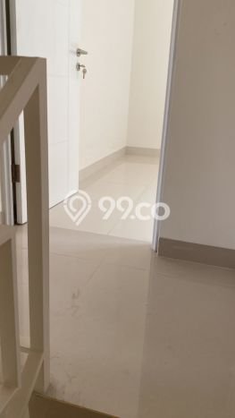 Dijual Rumah 4 Kamar Lokasi Strategis Nyaman dan Strategis di Karawaci Dijual Rumah 4 Kamar Lokasi Strategis Nyaman dan Strategis di Karawaci